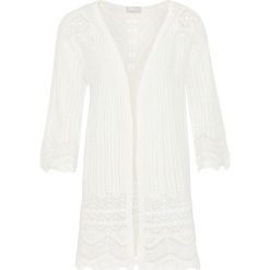 Sweter bez zapięcia ażurowy bonprix biel wełny. Białe swetry damskie bonprix, bez wzorów, z wełny, z krótkim rękawem, krótkie, bez kaptura. Za 74,99 zł.