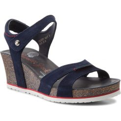 Sandały PANAMA JACK - Valery Navy B1 Marino/Navy. Niebieskie klapki damskie marki Panama Jack, bez wzorów, ze skóry, bez obcasa, na obcasie. Za 499,00 zł.
