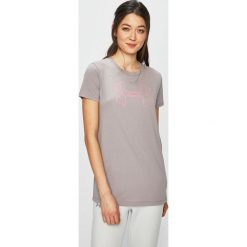 Under Armour - Top. Szare topy damskie marki Under Armour, s, z nadrukiem, z bawełny, z okrągłym kołnierzem. Za 79,90 zł.