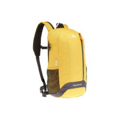 Plecak turystyczny NH100 20 l. Brązowe plecaki męskie QUECHUA, z materiału. Za 29,99 zł.