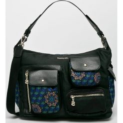 Desigual - Torebka. Czarne torebki klasyczne damskie Desigual, w paski, z materiału, średnie. Za 349,90 zł.