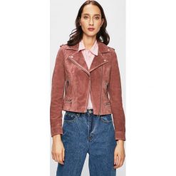 Vero Moda - Kurtka skórzana. Różowe kurtki damskie marki Vero Moda, s, bez wzorów, z poliesteru, krótkie, bez kaptura. W wyprzedaży za 299,90 zł.