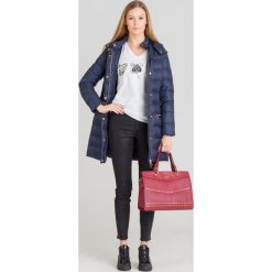 KURTKA PIKOWANA EA7 EMPORIO ARMANI. Niebieskie kurtki damskie EA7 Emporio Armani, s, z aplikacjami. Za 754,50 zł.