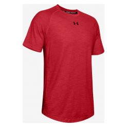 Under Armour Charged Cotton® Koszulka Czerwony. Czerwone podkoszulki męskie Under Armour, l, bez wzorów, z bawełny, bez kołnierzyka, z krótkim rękawem, krótkie. Za 171,95 zł.