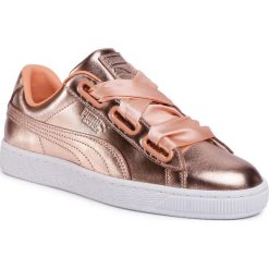 Sneakersy PUMA - Basket Heart Luxe Wn's 366730 03 Dusty Coral/Puma White. Żółte półbuty damskie Puma, ze skóry. Za 449,99 zł.