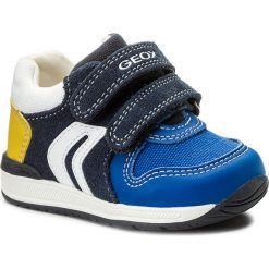 Sneakersy GEOX - B Rishon B. A B640RA 02210 C4226 M Navy/Royal. Niebieskie półbuty męskie skórzane Geox, bez wzorów, na rzepy. W wyprzedaży za 179,00 zł.