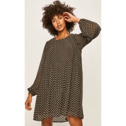 Pepe Jeans - Sukienka Antia. Sukienki damskie Pepe Jeans, na co dzień, s, bez wzorów, z poliesteru, casualowe, z okrągłym kołnierzem, z długim rękawem, długie, mini, proste. Za 379,90 zł.