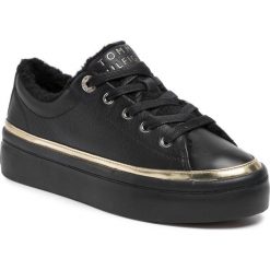 Sneakersy TOMMY HILFIGER - Cosy Lace Leather Sneaker FW0FW04538 BDS. Czarne półbuty damskie TOMMY HILFIGER, ze skóry ekologicznej. Za 539,00 zł.