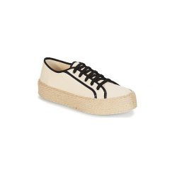 Buty André LODGE. Brązowe trampki i tenisówki damskie marki Andre, bez wzorów, bez zapięcia. Za 207,20 zł.