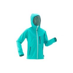 Kurtka Softshell MH900. Niebieskie kurtki softshell męskie marki QUECHUA, z softshellu. Za 129,99 zł.