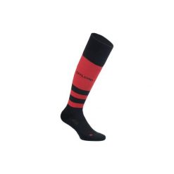 Skarpety sportowe do rugby R500 męskie wysokie. Czarne skarpetki męskie OFFLOAD, bez wzorów, z elastanu. Za 24,99 zł.