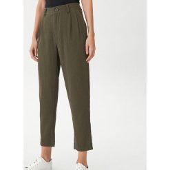 Spodnie carrot - Khaki. Brązowe spodnie damskie House, s. W wyprzedaży za 39,99 zł.