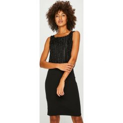 Vero Moda - Sukienka Shane. Szare sukienki mini marki Vero Moda, na co dzień, l, z elastanu, casualowe, z okrągłym kołnierzem, dopasowane. W wyprzedaży za 89,90 zł.