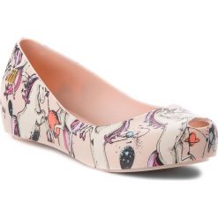 Baleriny MELISSA - Mel Ultragirl 3DB Inf 32416 Pink/Beige 51430. Różowe baleriny dziewczęce marki Melissa, z tworzywa sztucznego. Za 315,00 zł.