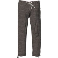 Spodnie chino z batystu Regular Fit bonprix czarny melanż. Czarne chinosy męskie marki bonprix, m, melanż, z bawełny. Za 109,99 zł.