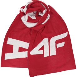Szalik damski SZD202 - czerwony. Czerwone szaliki damskie 4f, bez wzorów. W wyprzedaży za 29,99 zł.