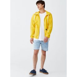 Kurtka z popeliny z kapturem. Żółte kurtki męskie marki Pull&Bear, m, z kapturem. Za 62,90 zł.