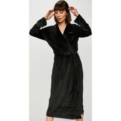 Emporio Armani - Szlafrok. Czarne szlafroki damskie marki Emporio Armani, s, z elastanu. W wyprzedaży za 399,90 zł.