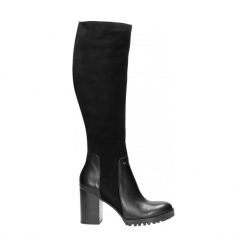 Kozaki damskie. Czarne buty zimowe damskie marki Wojas. Za 599,00 zł.