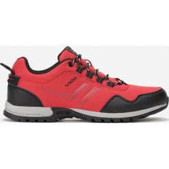 Czerwone Buty Sportowe Elen. Czerwone buty sportowe męskie Born2be, na wiosnę, z softshellu, na sznurówki. Za 139,99 zł.