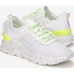 Biało-Limonkowe Sneakersy Orianne. Białe sneakersy damskie Born2be, z jeansu. Za 119,99 zł.