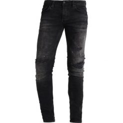 Jeansy męskie: Chasin’ JULIAN Jeansy Slim Fit black