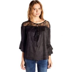 Fornarina Bluzka damska Luna - Black koszulka BI185L50JG1800 (rozmiar S). Czarne koszulki damskie Fornarina, s, bez wzorów, bez kołnierzyka, bez rękawów. W wyprzedaży za 152,00 zł.
