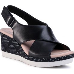 Sandały CLARKS - Cammy Pearl 261399304 Black Leather. Czarne klapki damskie Clarks, bez wzorów, ze skóry, bez obcasa, na obcasie. W wyprzedaży za 209,00 zł.