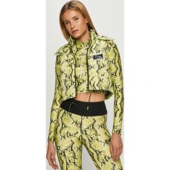 Guess Jeans - Bezrękawnik. Żółte kurtki damskie Guess Jeans, s, z aplikacjami, z poliesteru. Za 419,90 zł.