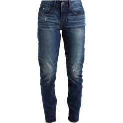 GStar ARC 3D MID BOYFRIEND Jeansy Relaxed Fit sena denim. Niebieskie jeansy damskie G-Star, bez wzorów, z bawełny. W wyprzedaży za 363,35 zł.