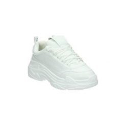 Buty Coolway SHILAR. Białe trampki i tenisówki damskie Coolway, bez wzorów, bez zapięcia. Za 263,69 zł.