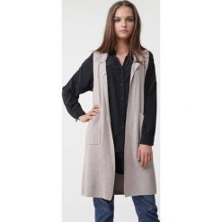 Beżowa Kamizelka Solange. Brązowe kamizelki damskie Born2be, xl, bez wzorów, bez kaptura. Za 79,99 zł.
