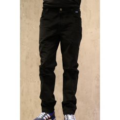 Silas Cord Pant G85590 spodnie męskie czarne 28. Czarne spodnie męskie Adidas, na co dzień, m, w kratkę, z elastanu, klasyczne. W wyprzedaży za 129,99 zł.