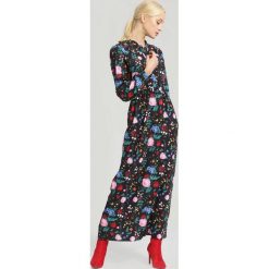 Czarno-Różowa Sukienka Telepatia. Czarne sukienki damskie other, s, bez wzorów, boho, z okrągłym kołnierzem, z długim rękawem, długie, maxi. Za 64,99 zł.