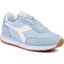 Sneakersy DIADORA - Koala 501.176637-65064 Sky/Blue Angels Falss. Niebieskie półbuty damskie Diadora, bez wzorów, z zamszu, bez obcasa, bez zapięcia. W wyprzedaży za 239,00 zł.
