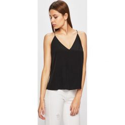 Calvin Klein Jeans - Top. Bluzki damskie Calvin Klein Jeans. W wyprzedaży za 229,90 zł.