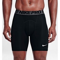 Nike Spodenki męskie Cool Comp czarny r. L (703084 010). Czarne spodenki sportowe męskie Nike, sportowe. Za 87,84 zł.