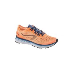 Buty Do Biegania Damskie Kiprun Ks Light Koralowe. Pomarańczowe buty sportowe damskie KALENJI, bez wzorów, z poliesteru, do biegania. Za 279,99 zł.