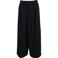 Spodnie Y-3 WIDE LEG. Czarne spodnie damskie Y-3. W wyprzedaży za 351,00 zł.