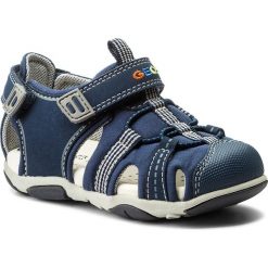 Sandały GEOX - B S.Agasim B. D B721AD 01550 C0661 S Navy/Grey. Niebieskie sandały chłopięce Geox, z materiału. W wyprzedaży za 189,00 zł.