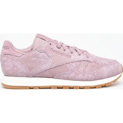 Reebok Classic - Buty Classic. Fioletowe buty sportowe damskie Reebok Classic, bez wzorów, ze skóry, sportowe, reebok classic. W wyprzedaży za 219,90 zł.