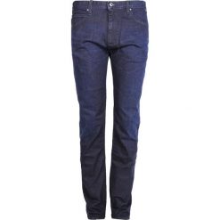 Emporio Armani Jeansy "J45 Slim". Jeansy męskie Emporio Armani, bez wzorów. Za 489,00 zł.