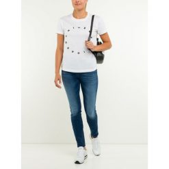 Jeansy Skinny Fit Armani Exchange 6GYJ01 Y2MNZ 1500. Niebieskie jeansy damskie Armani Exchange. W wyprzedaży za 279,00 zł.