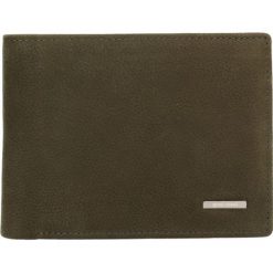Portfel męski. Zielone portfele męskie Gino Rossi, z nubiku. Za 229,90 zł.