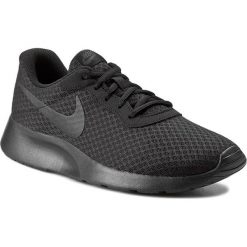 Buty NIKE - Tanjun 812654 001 Black/Black/Anthracite. Czarne buty sportowe męskie Nike, na co dzień, bez wzorów, z materiału, na sznurówki. W wyprzedaży za 239,00 zł.