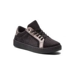 NYLON RED WS17006-20A. Czarne półbuty damskie Nylon Red, bez wzorów, ze skóry ekologicznej, bez obcasa, bez zapięcia. Za 69,99 zł.