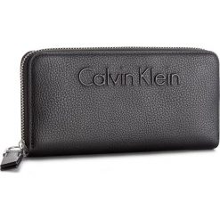Portfele damskie: Duży Portfel Damski CALVIN KLEIN BLACK LABEL – Edge Large Ziparound K60K603910 001