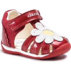 Sandały GEOX - B Each G. A B920AA 010HI C0003 M Red/White. Czerwone sandały dziewczęce Geox, ze skóry ekologicznej, bez zapięcia. W wyprzedaży za 169,00 zł.