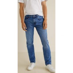 Mango Man - Jeansy Bob5. Niebieskie jeansy męskie Mango Man, bez wzorów. Za 139,90 zł.