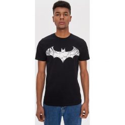 T-shirt Batman - Czarny. Czarne t-shirty męskie House, s, z motywem z bajki, bez kołnierzyka. Za 49,99 zł.